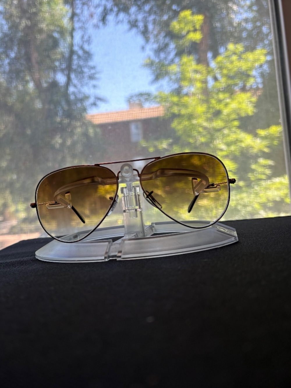 Ray-Ban Aviator Large Metal sunglasses (RB3025) Gold frame/light brown lenses